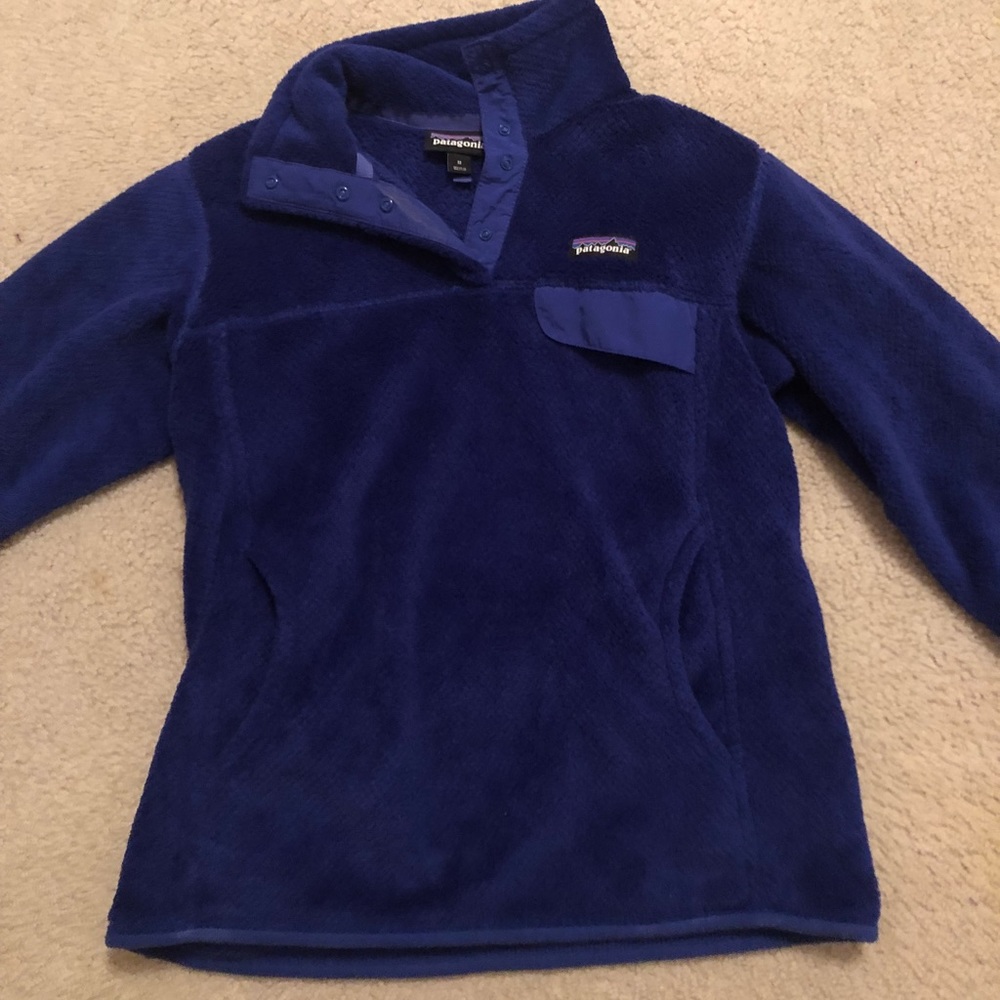 Blue Patagonia pullover